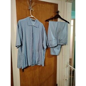 Silver Silk Men’s Outfit XXL Baby Blue Short Sleeve Button Up 42 Pants